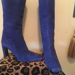 💯 Authentic St John Blue Suede Boots